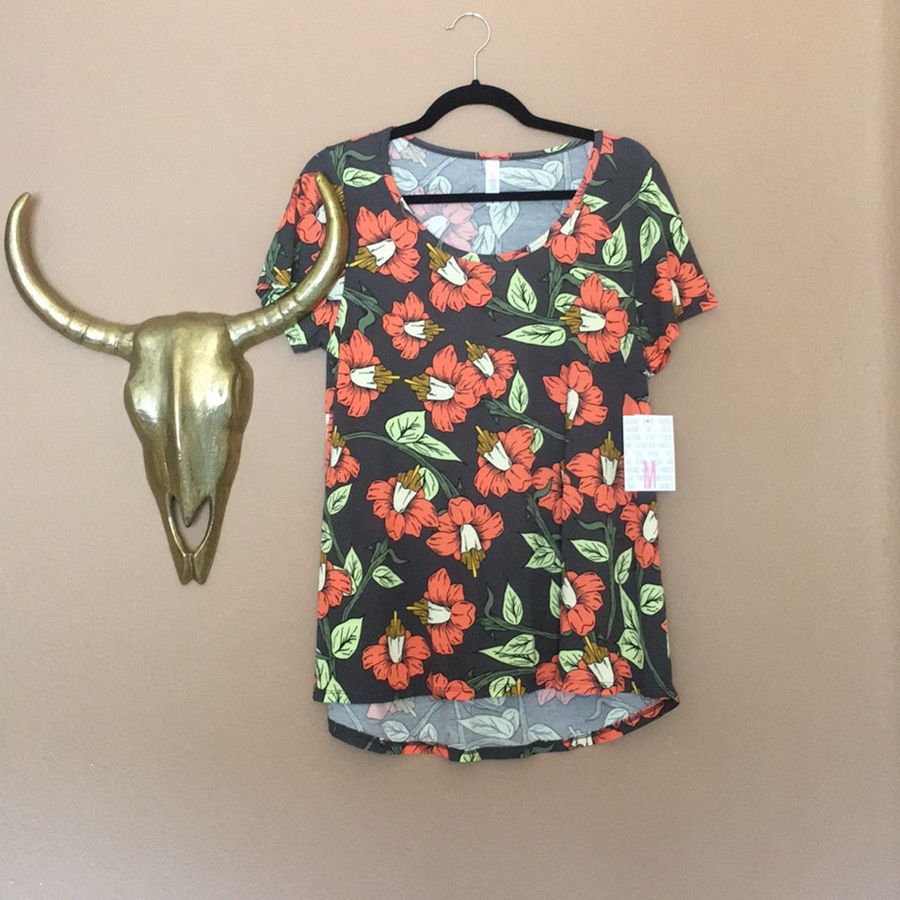 LuLaRoe Classic Tee